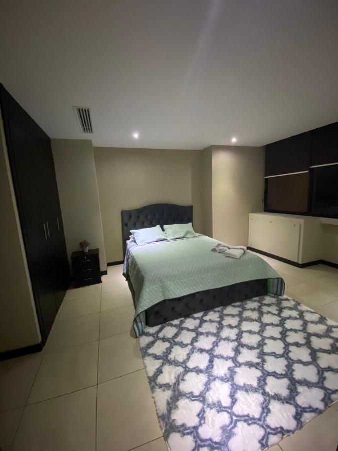 瓜亚基尔Bellini Luxury - Puerto Santa Ana公寓 外观 照片